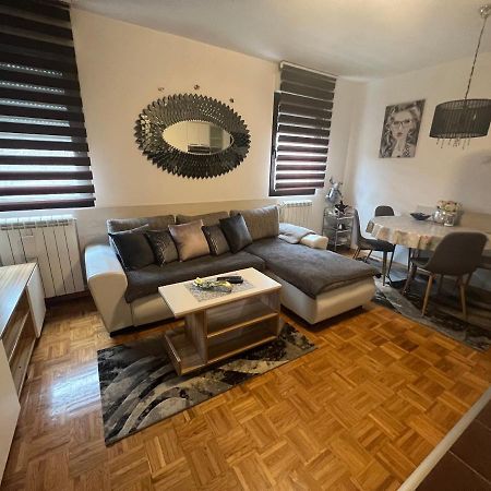 Apartment Sweet Dreams-Close To Zoo,Dinamo Stadium And The City Center Zagreb Exterior foto